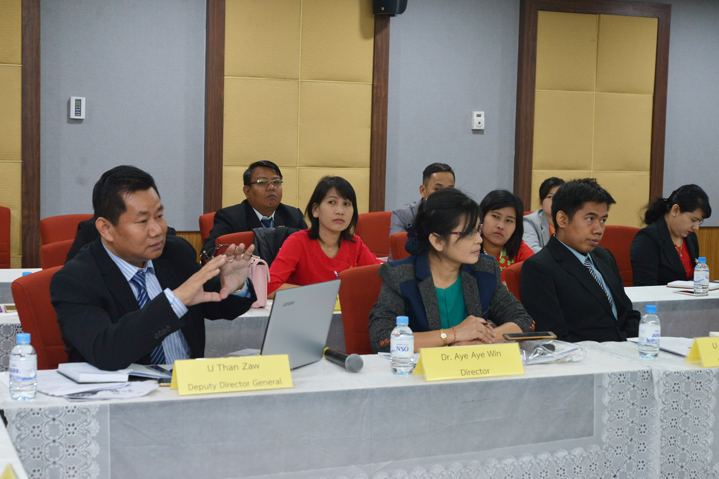 เจ้าหน้าที่จากสำนักงานสถิติกลางของพม่าศึกษาดูงาน