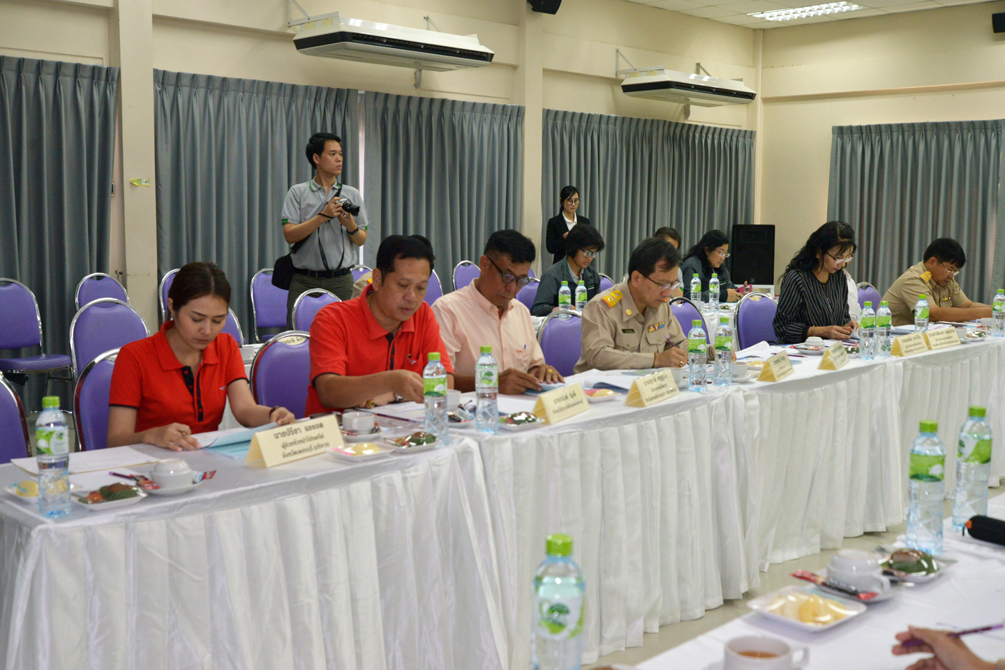 รมว.กระทรวงดีอี ลงพื้นที่ตรวจเยี่ยมงานโครงการ ก่อนประชุม ครม.สัญจร จ.เพชรบุรี