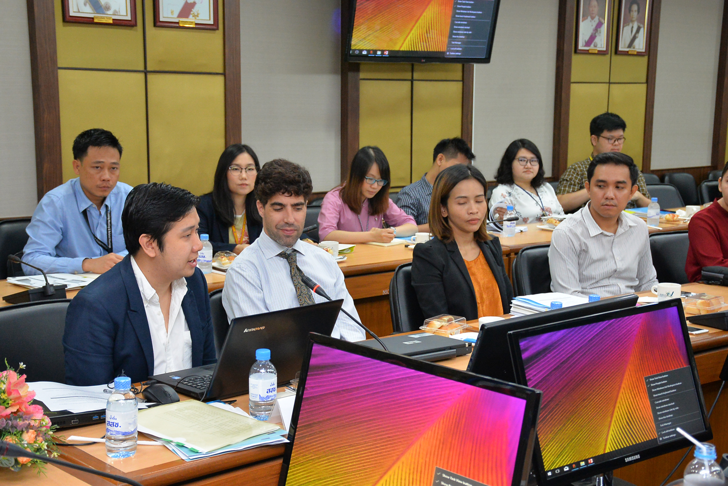 เทคนิคการจัดทำ small area estimation (SAE)  และ Big Data Analytics