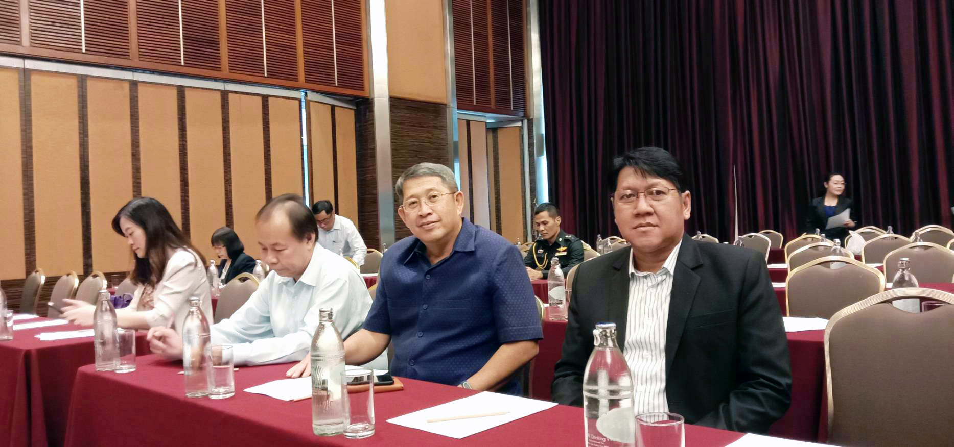 ร่วมประชุมชี้แจงกฎ ก.พ.