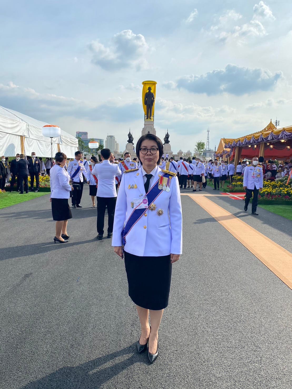 พิธีเปิดพระบรมราชานุสาวรีย์พระบาทสมเด็จพระบรมชนกาธิเบศร มหาภูมิพลอดุลยเดชมหาราช บรมนาถบพิตร  