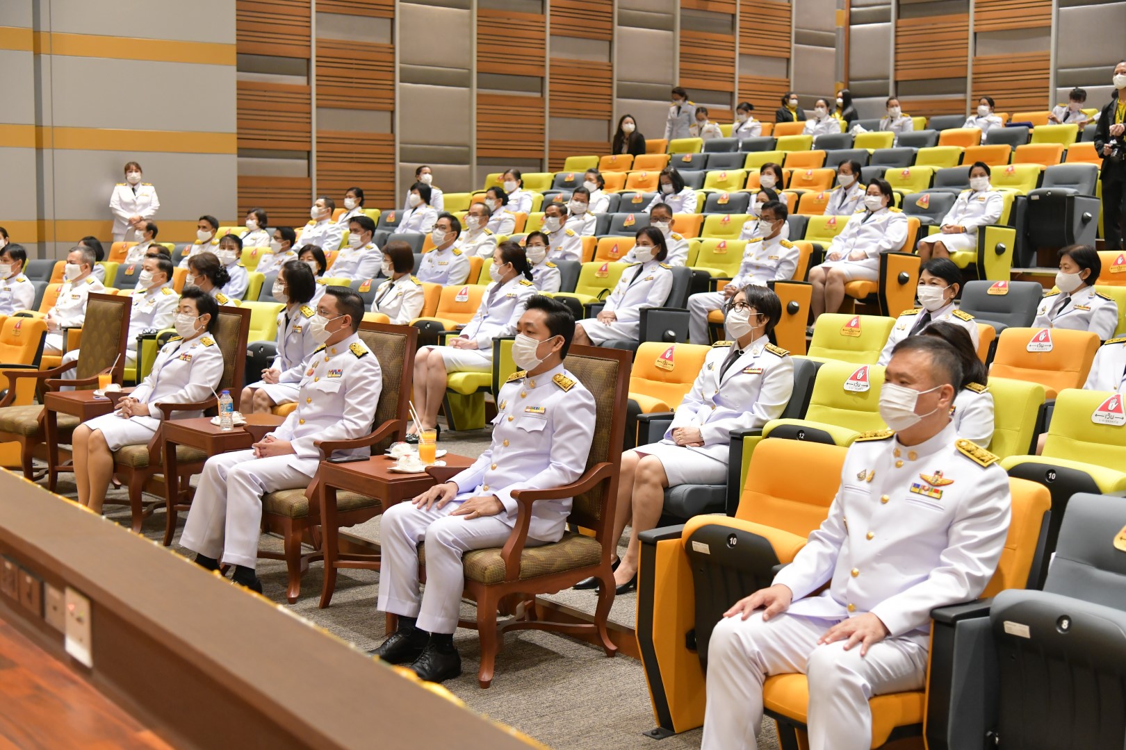 พิธีรับพระราชทานเครื่องราชอิสริยาภรณ์