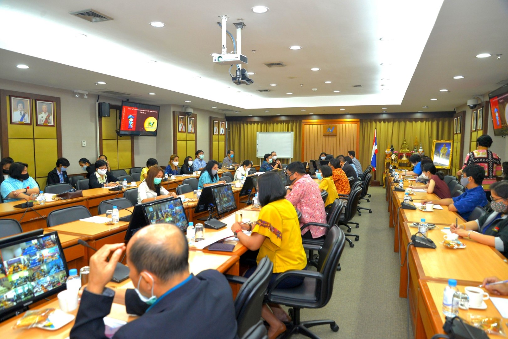 โครงการสำรวจผลกระทบจากสถานการณ์การแพร่ระบาดของโรคโควิด-๑๙
