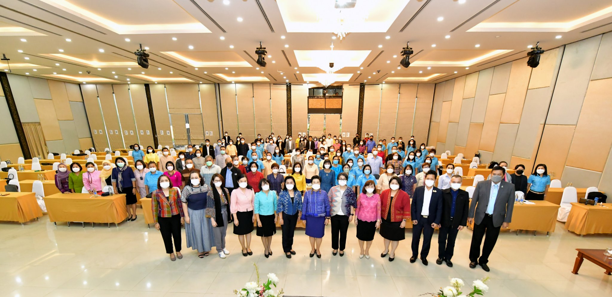 ประชุมเชิงปฏิบัติการสรุปผลการดำเนินงานและนำเสนอผลข้อมูลพื้นฐานของสถานประกอบการ โครงการสำมะโนธุรกิจและอุตสาหกรรม พ.ศ. 2565 (ระดับสถิติจังหวัด)