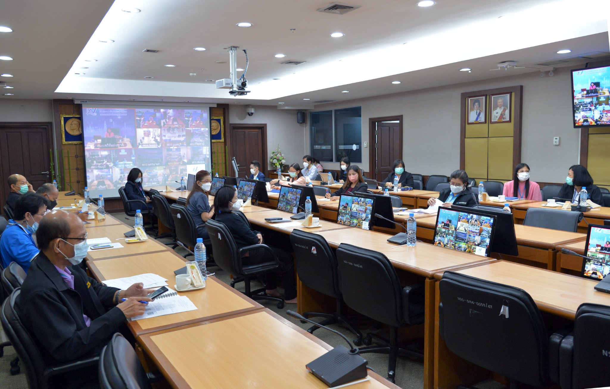 การอบรม เรื่อง ภาวะผู้นำ การให้ Feedback และการสอนงาน การใช้หลักจิตวิทยา ศิลปะในการบริหารงาน