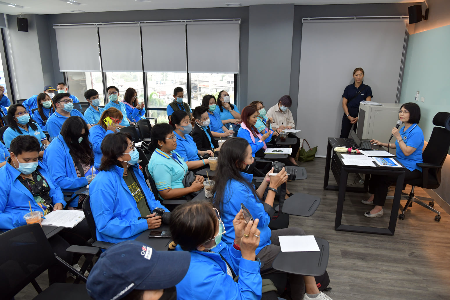 “สำนักงานสถิติแห่งชาติ” ลงพื้นที่ติดตาม “คุณมาดี” เก็บข้อมูลสำมะโนประชากรและเคหะในพื้นที่ต้นแบบ EEC พร้อมเตรียมยกระดับการทำงานสู่รัฐบาลดิจิทัล