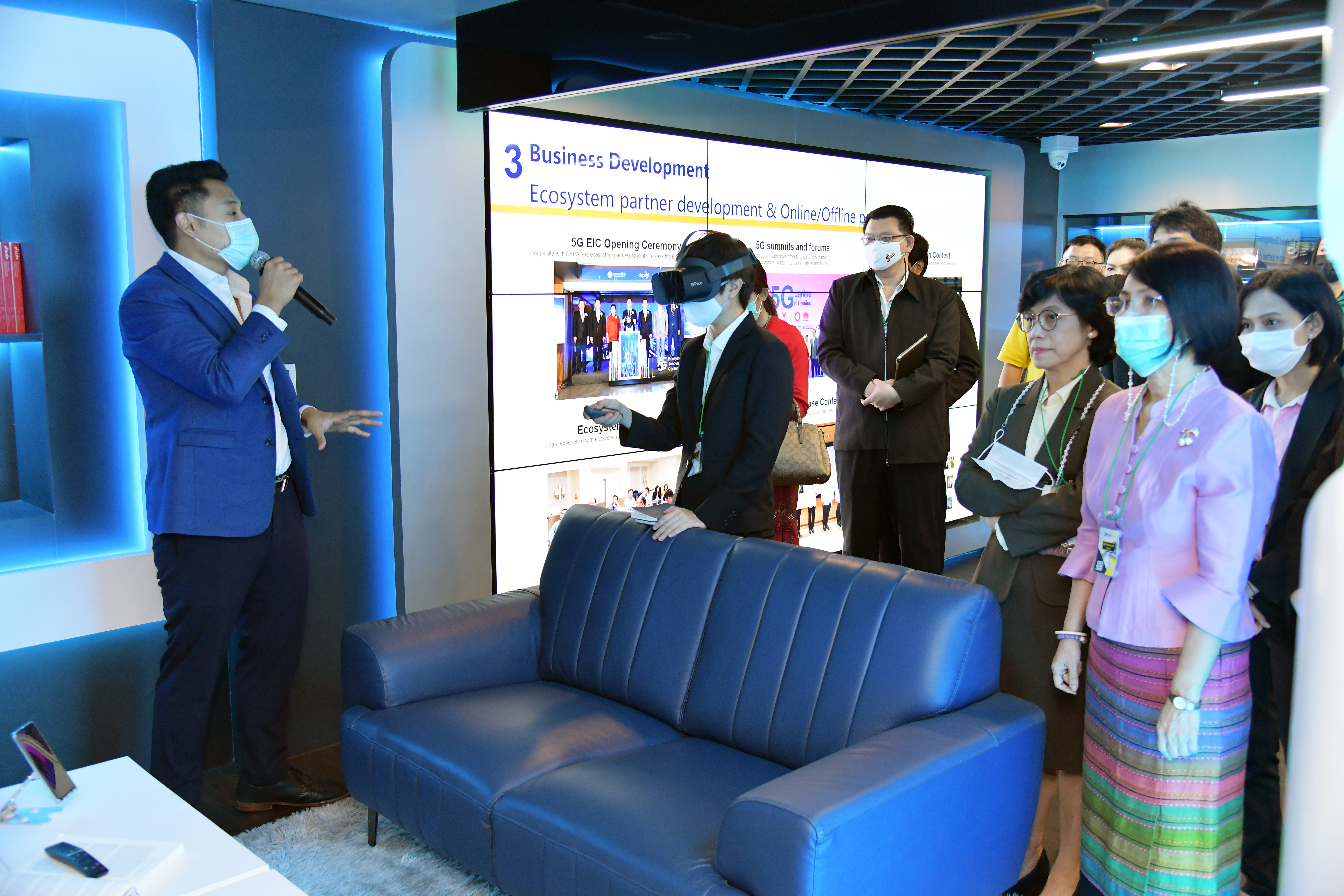 เยี่ยมชมศูนย์ Thailand 5G Ecosystem Innovation Center (EIC)​