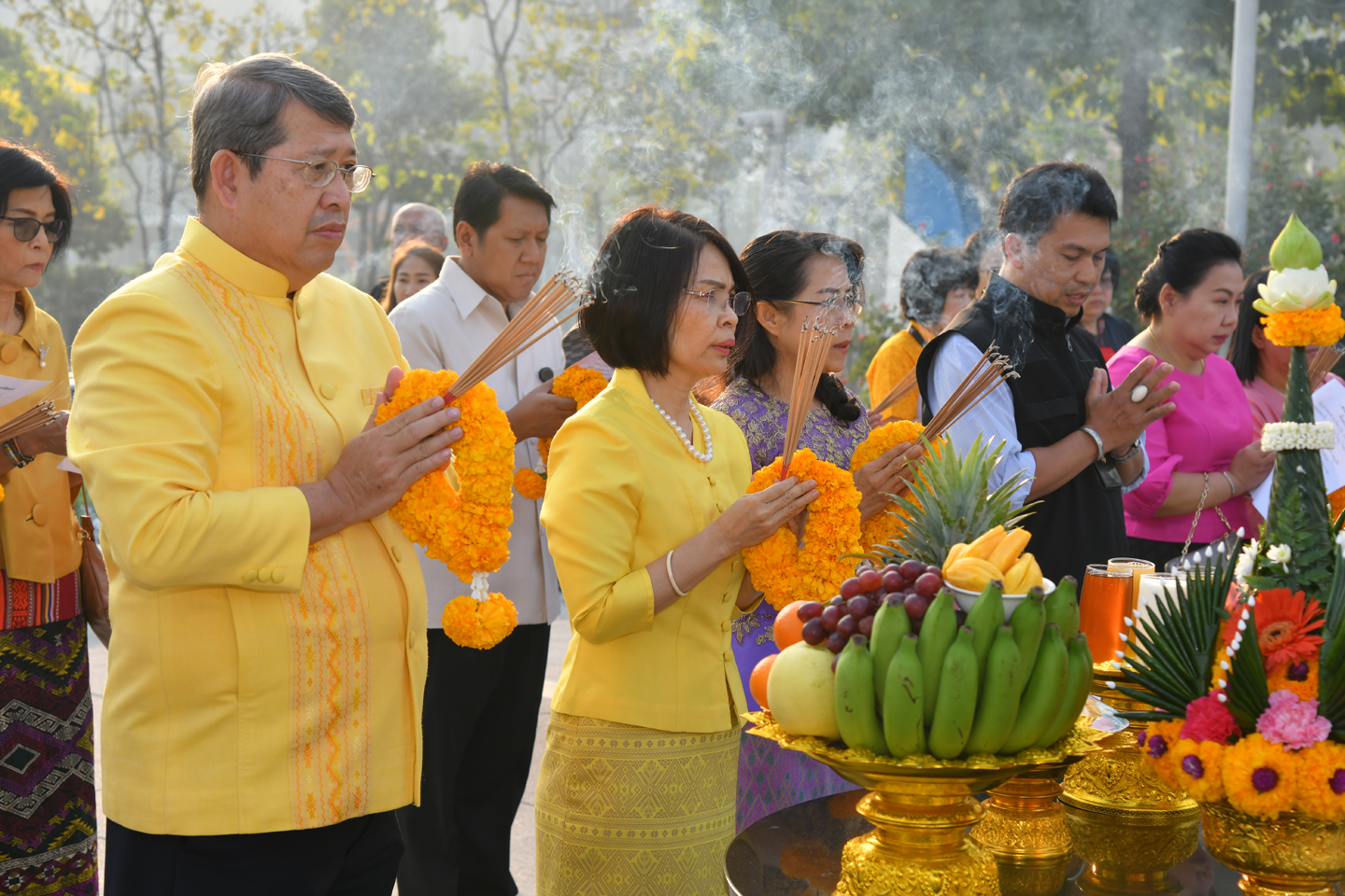 สสช. ร่วมทำบุญตักบาตร เนื่องในโอกาสวันขึ้นปีใหม่ ๒๕๖๓