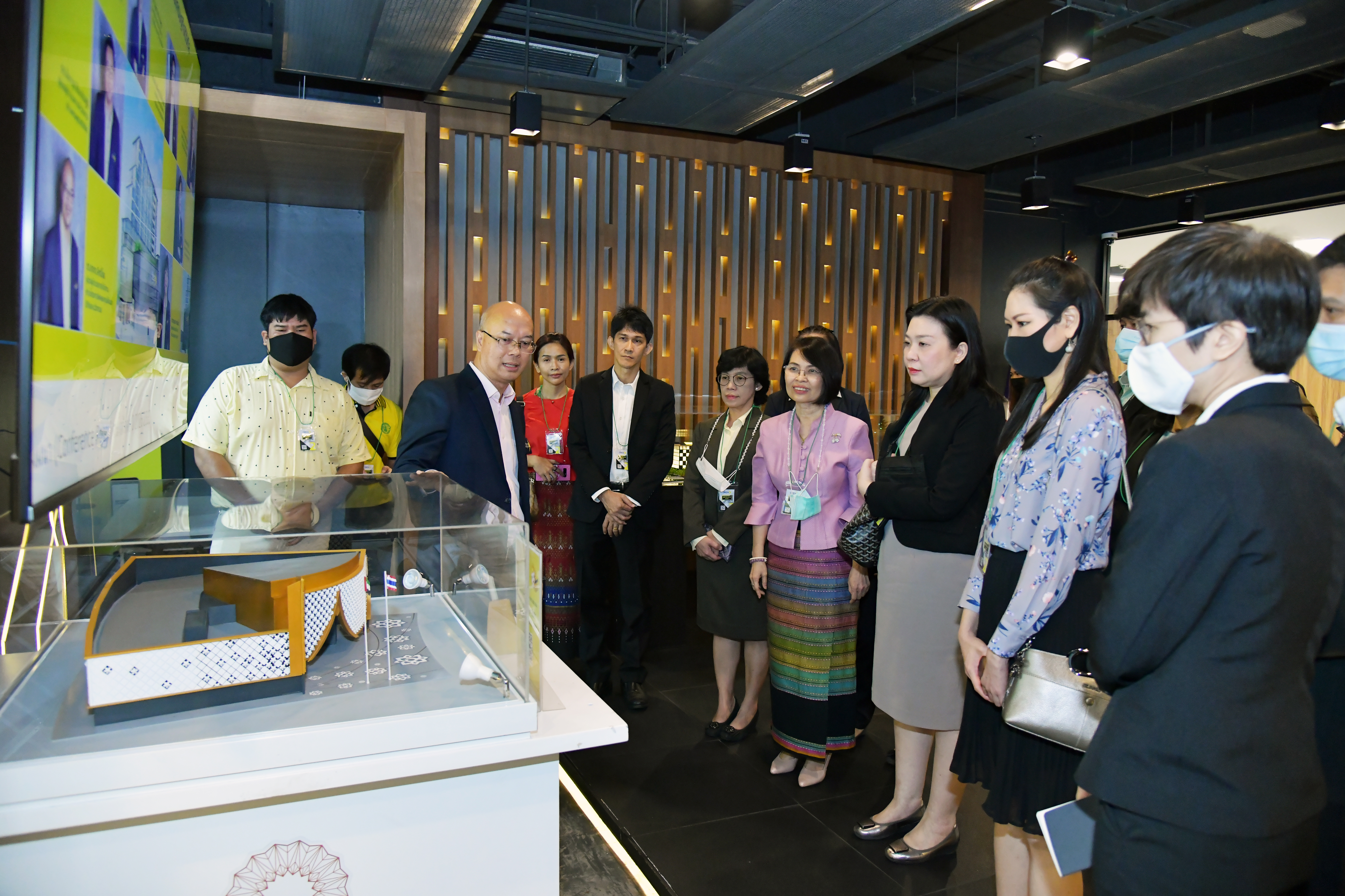 เยี่ยมชมศูนย์ Thailand 5G Ecosystem Innovation Center (EIC)​