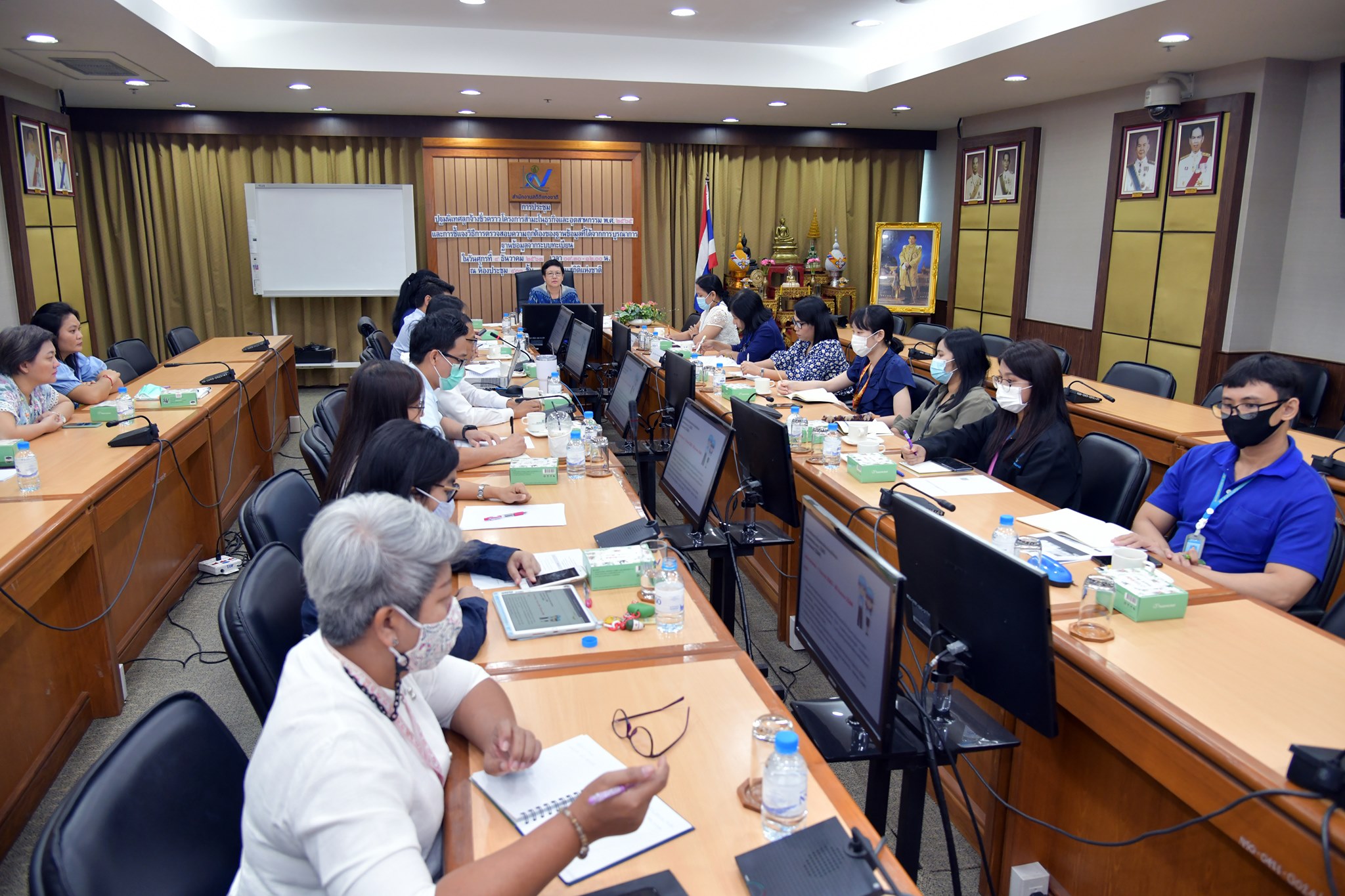การประชุมปฐมนิเทศลูกจ้างชั่วคราวโครงการสำมะโนธุรกิจและอุตสาหกรรม พ.ศ. 2565 ​