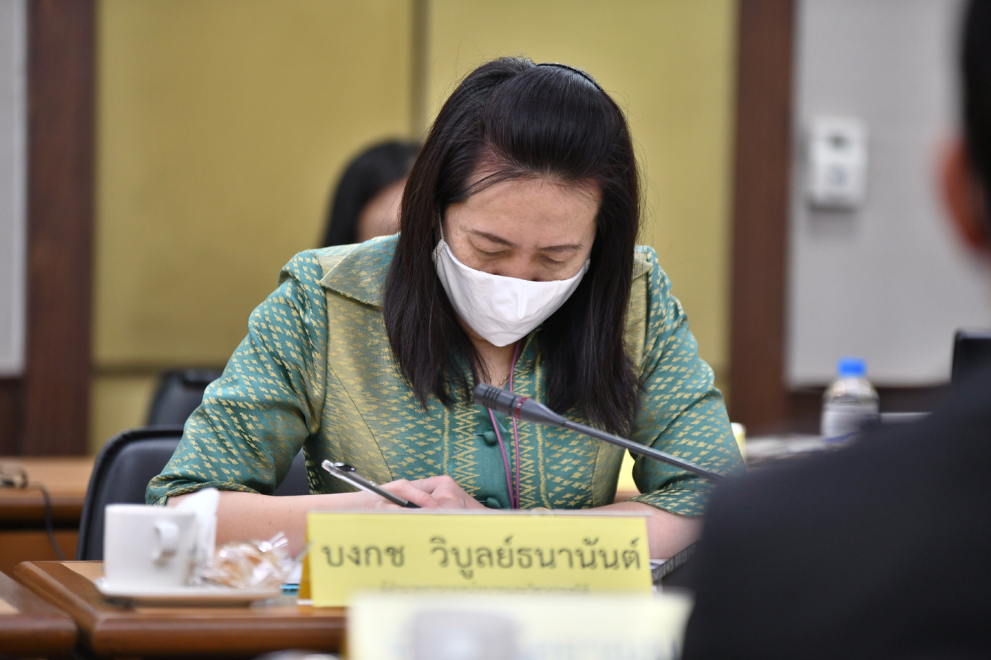 การอบรมเชิงปฏิบัติการและการระดมสมอง เรื่อง COVID-๑๙ เปลี่ยนโลก เปลี่ยนสังคม