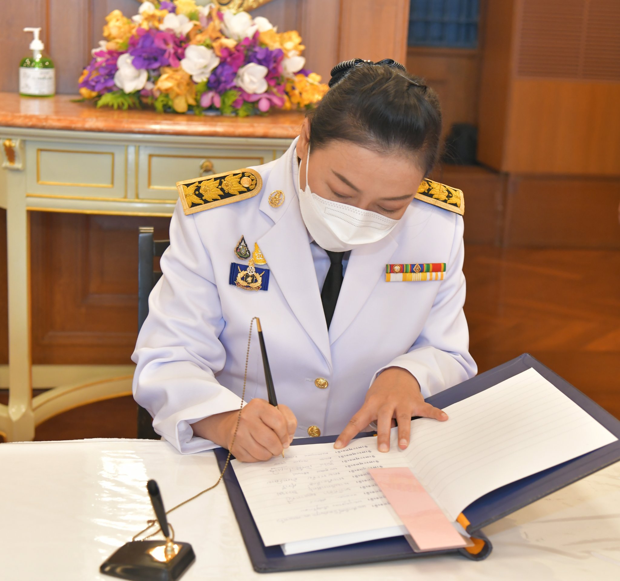 สำนักงานสถิติแห่งชาติร่วมพิธีลงนามถวายพระพร