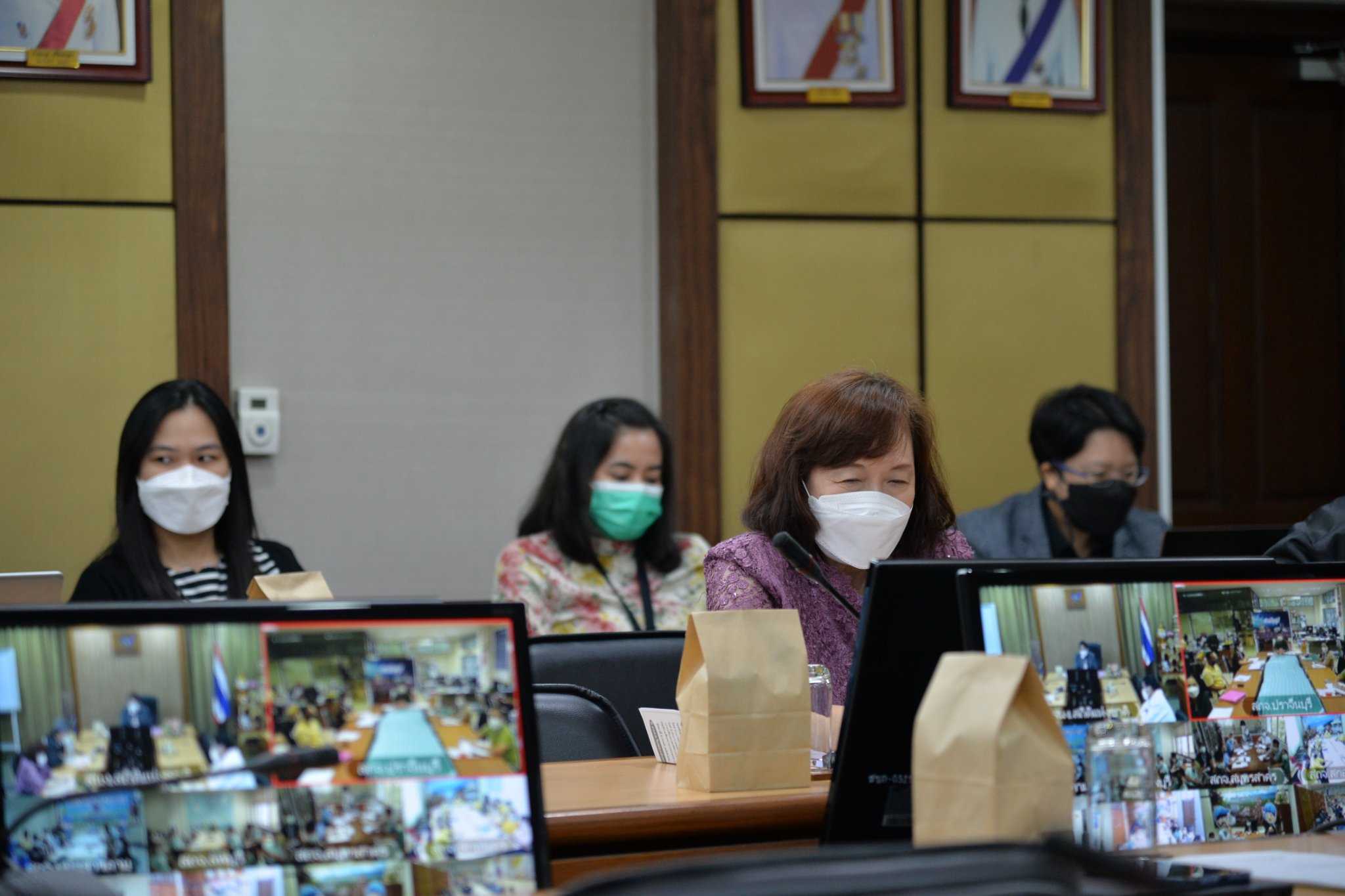 การประชุมแผนการดำเนินงานระหว่างสำนักงานสถิติแห่งชาติกับสำนักงานสถิติจังหวัด ครั้งที่ 4/2565 ผ่านระบบ Video Conference และระบบ Yealink