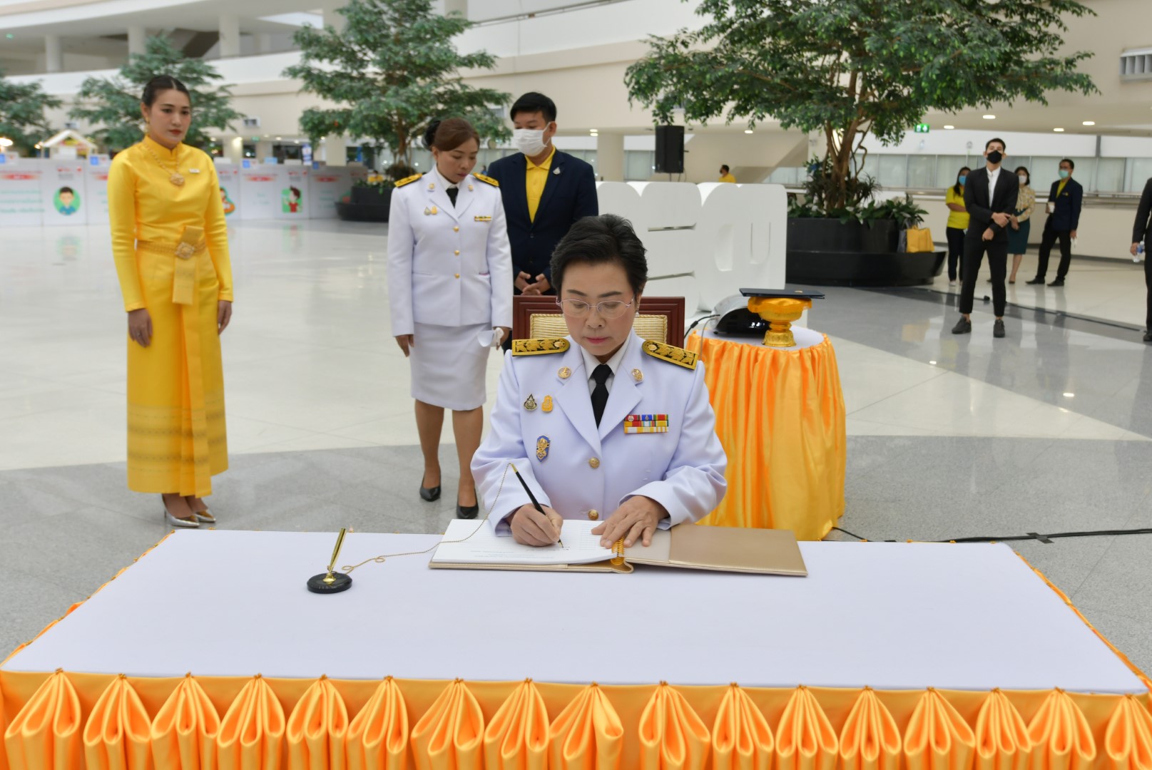 พิธีถวายสัตย์ปฏิญาณการเป็นข้าราชการ พนักงานที่ดีและพลังของแผ่นดิน ประจำปี ๒๕๖๓