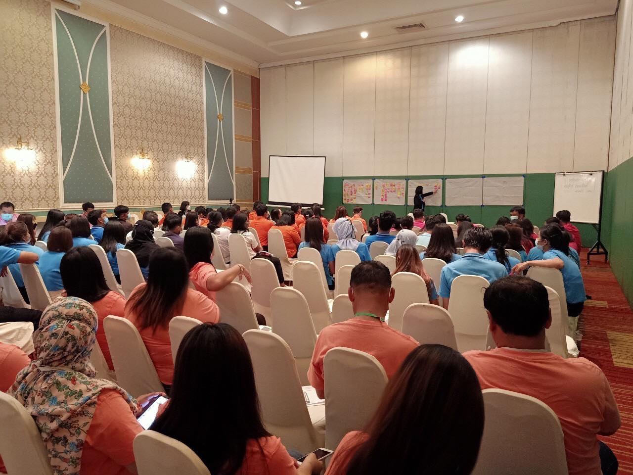 สรุปผลการดำเนินงานและนำเสนอผลข้อมูลพื้นฐานของสถานประกอบการ  โครงการสำมะโนธุรกิจและอุตสาหกรรม พ.ศ. 2565 กลุ่มภาคใต้ี