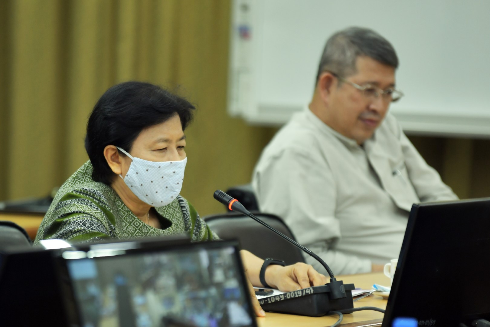 ประชุมมอบนโยบายการทำงาน