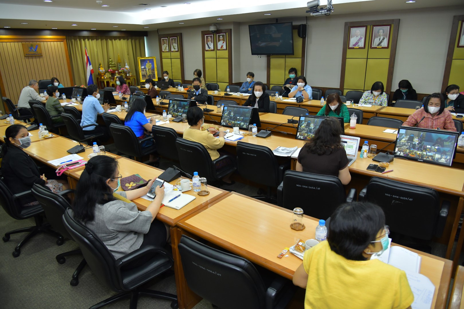 ประชุมมอบนโยบายการทำงาน