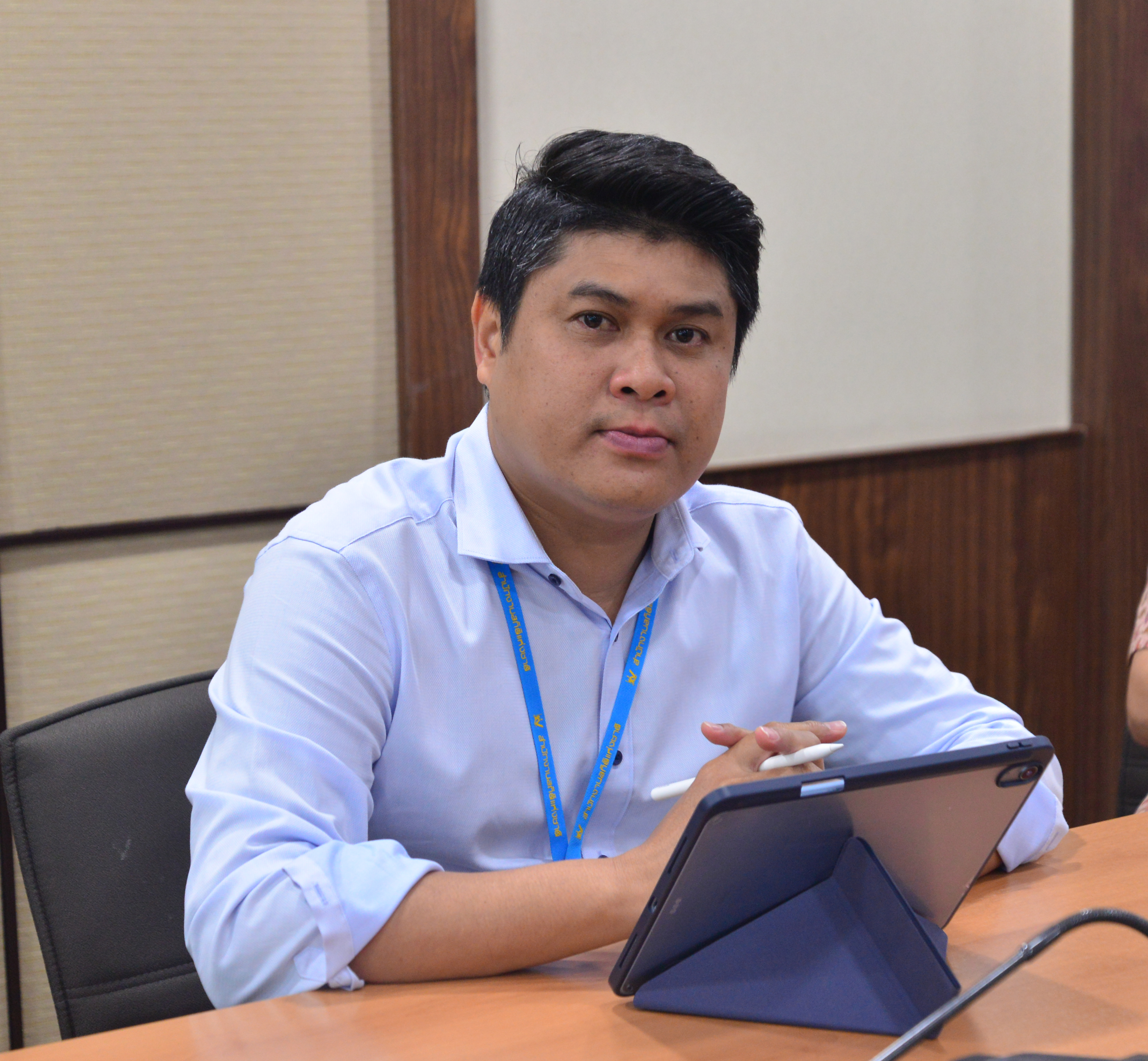 (Digital Infrastructure)