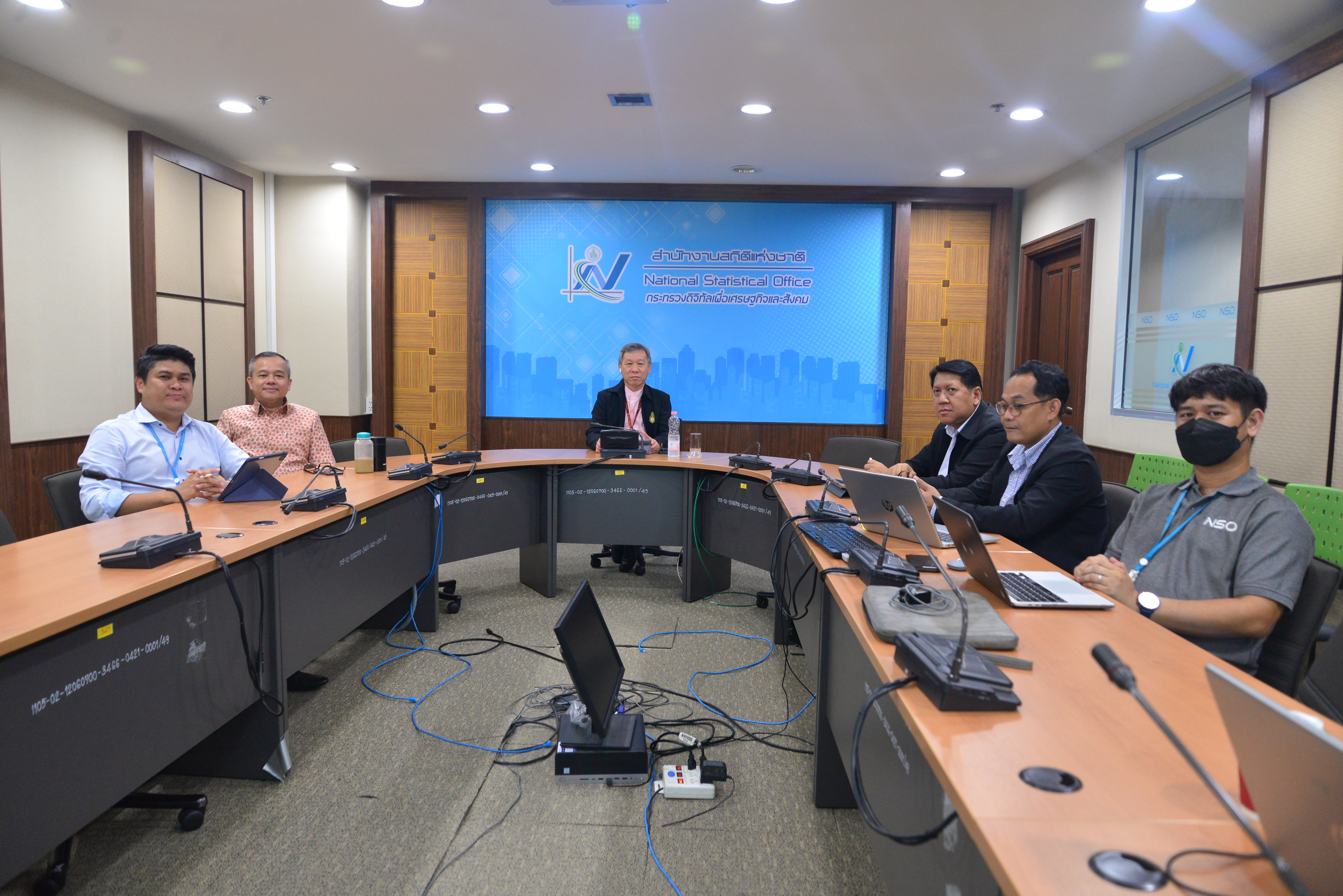 (Digital Infrastructure)