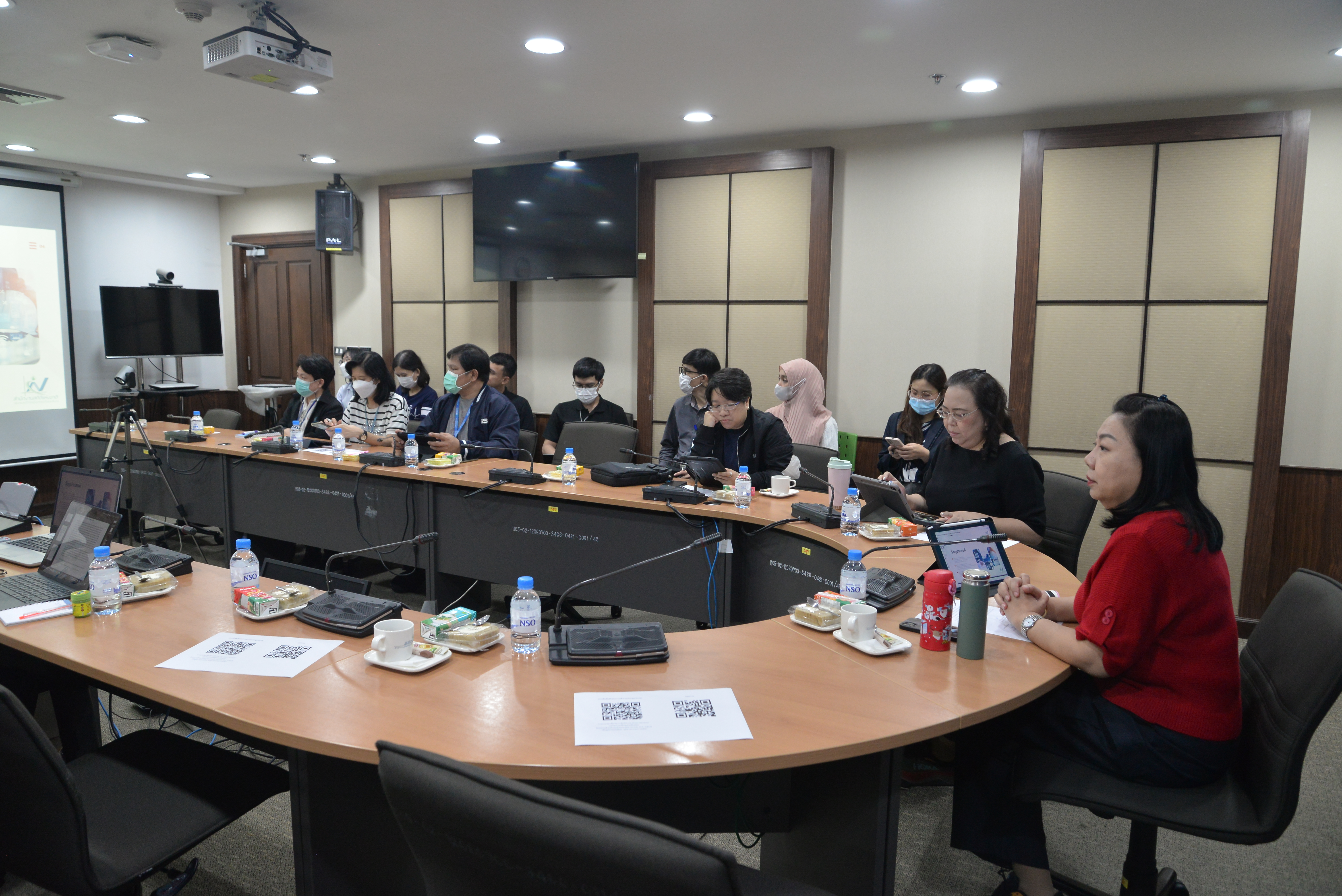 วิพากษ์บทความ (Peer Review)