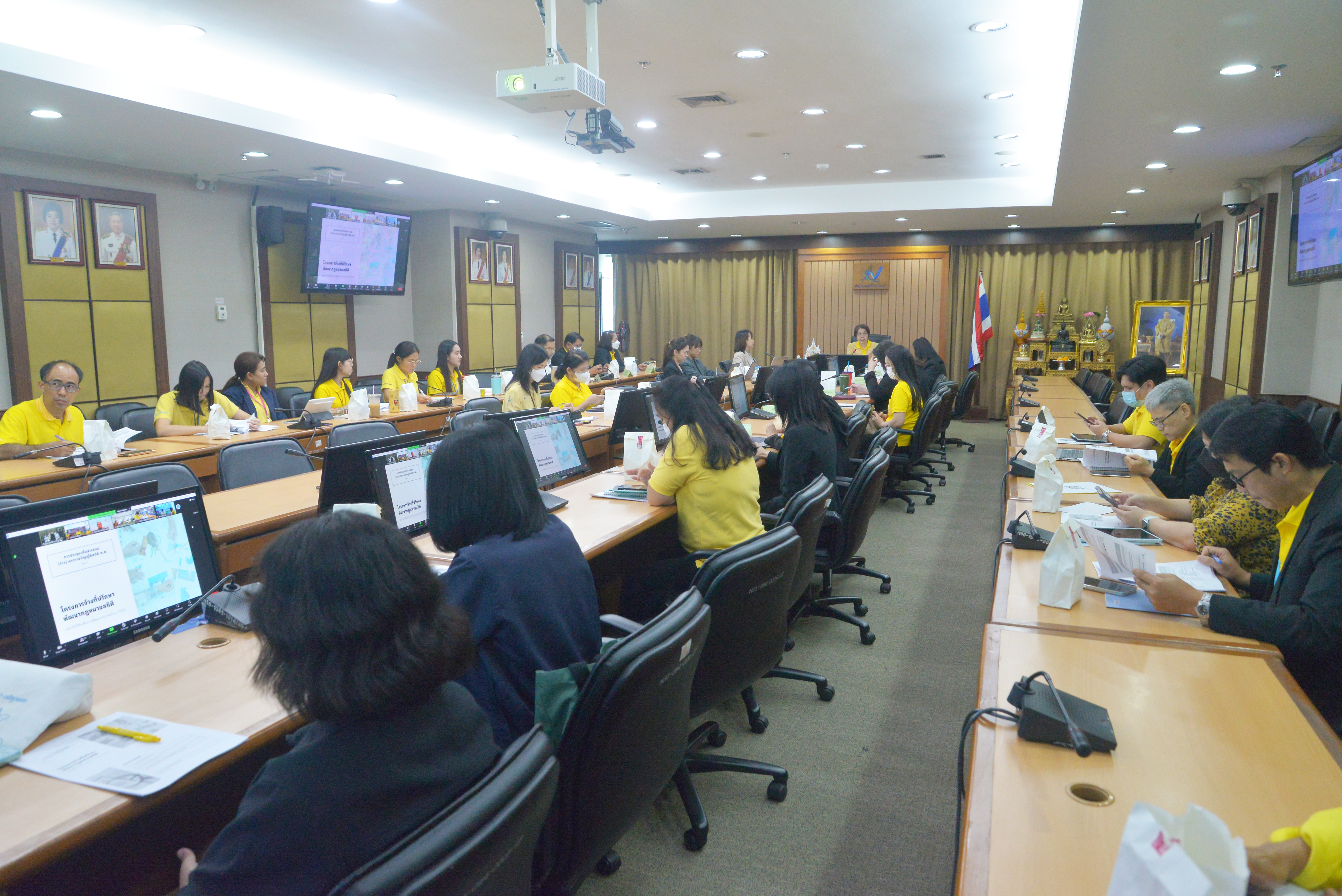 การประชุมเพื่อนำเสนอ (ร่าง) พระราชบัญญัติสถิติ พ.ศ. ....