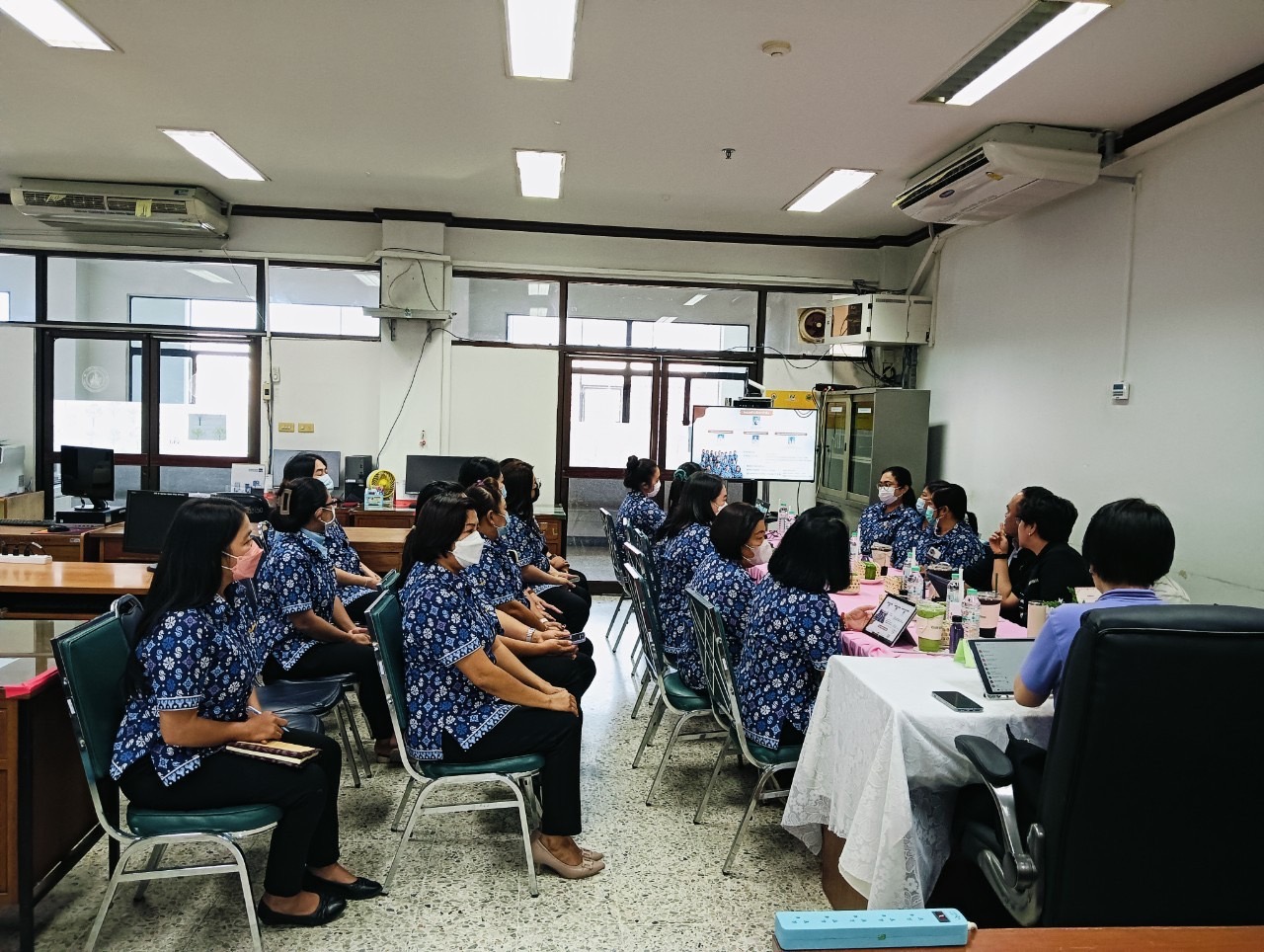 ผสช ตรวจราชการอ่างทอง