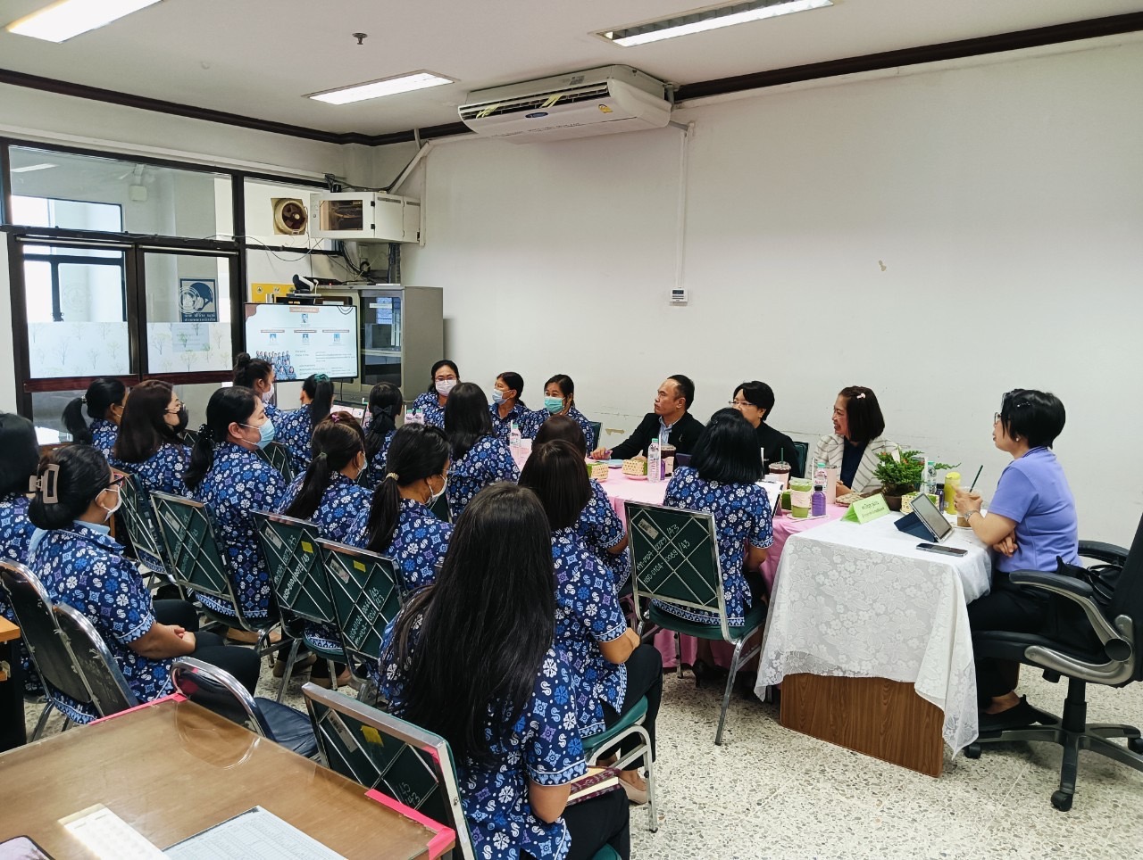 ผสช ตรวจราชการอ่างทอง