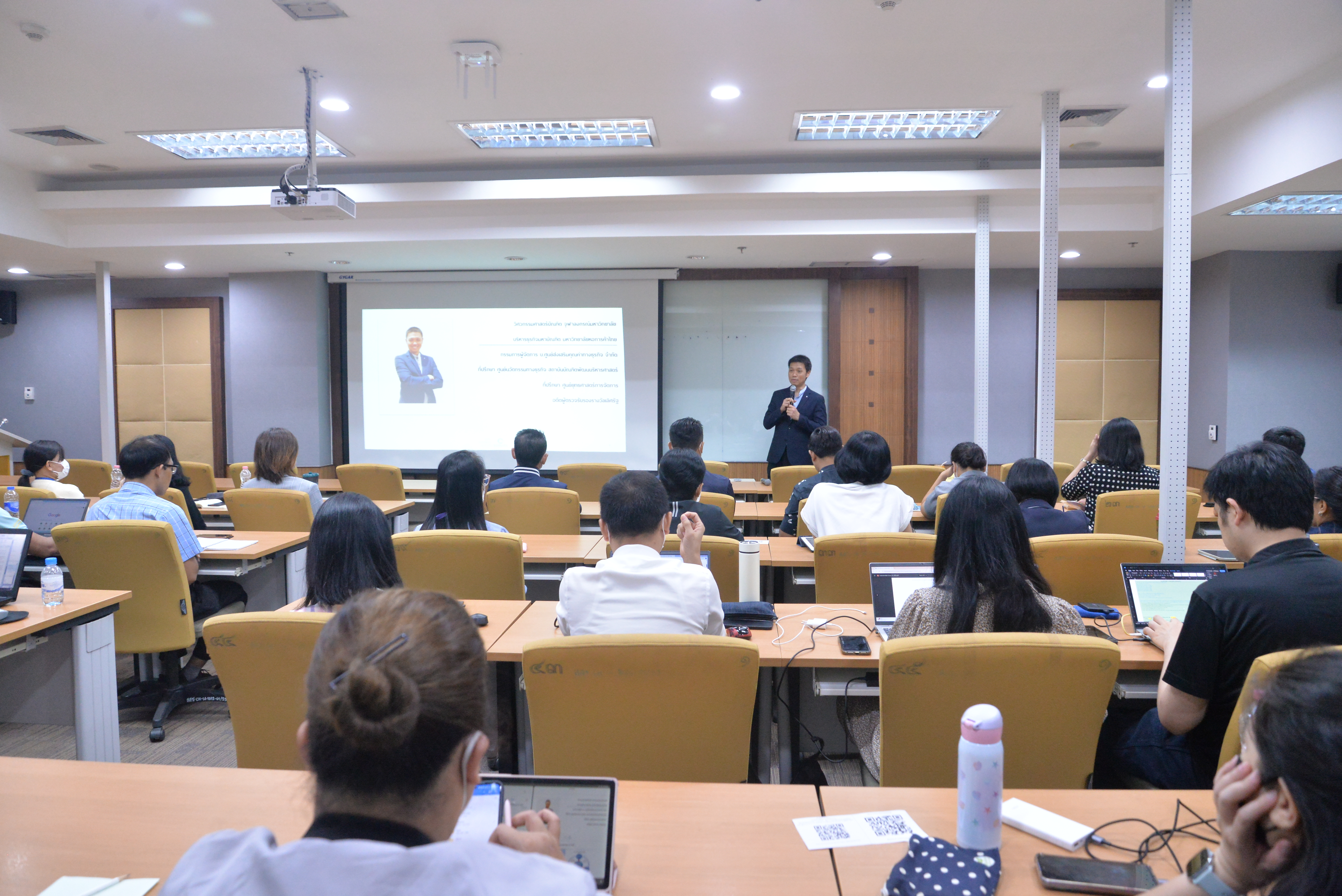 พัฒนาองค์กรตามกรอบ PMQA 4.0