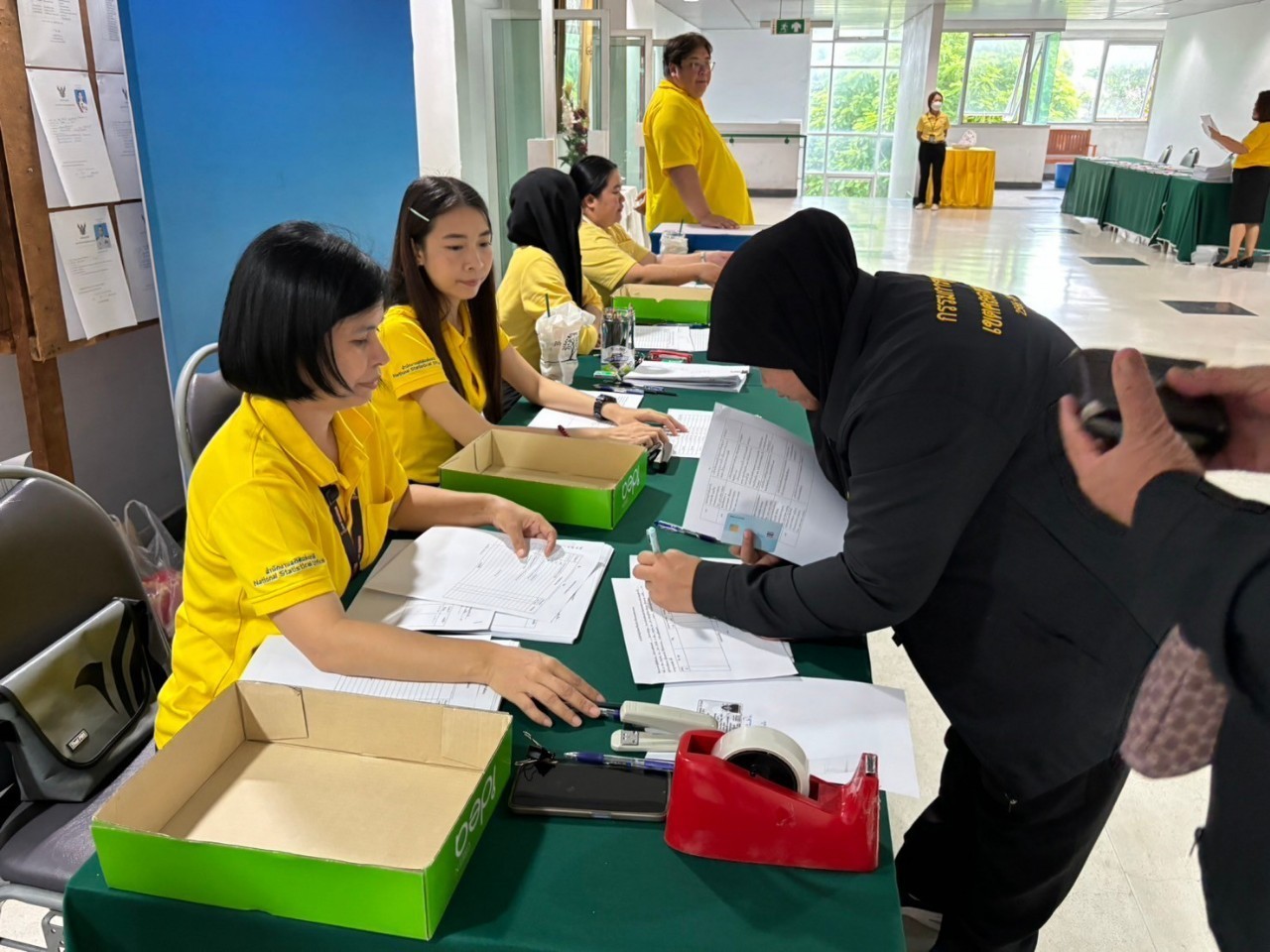 บจ