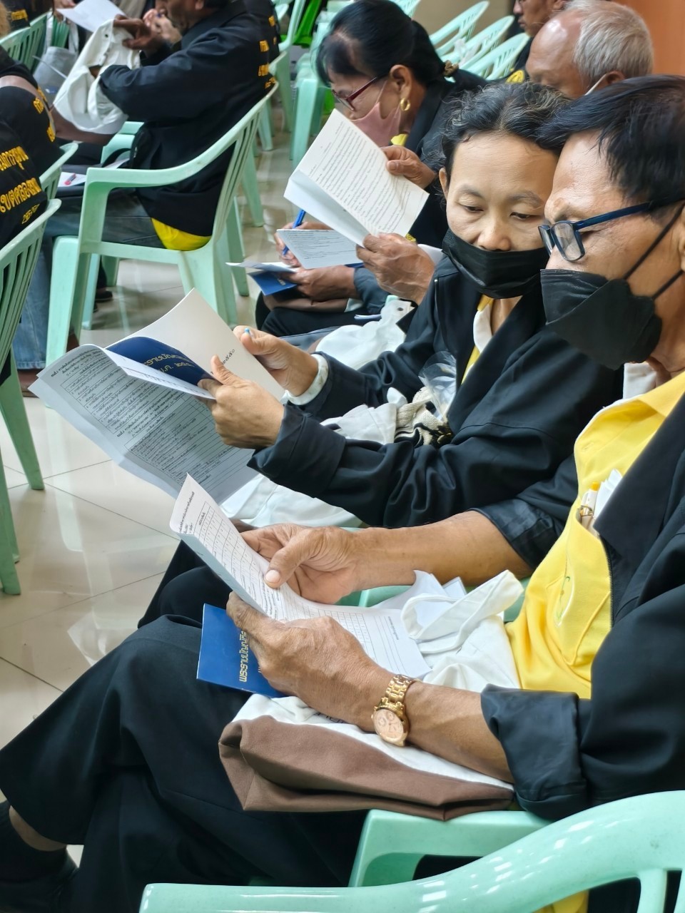 บจ