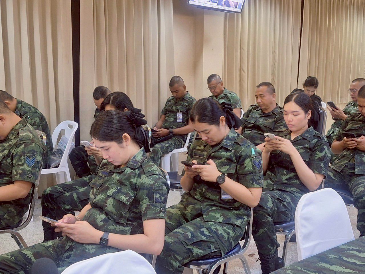 บจ