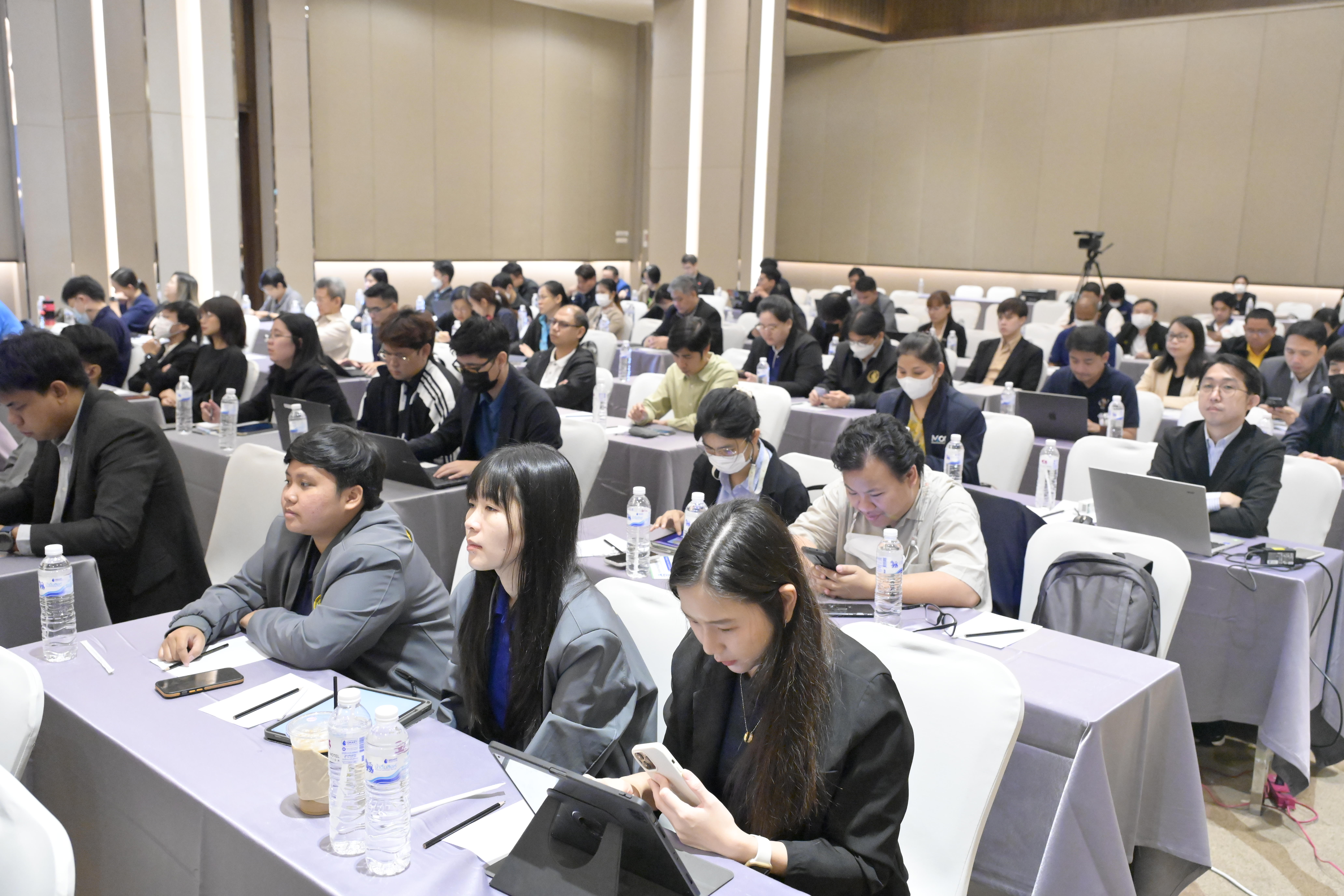 การส่งเสริมการใช้งานระบบ Government Data Catalog