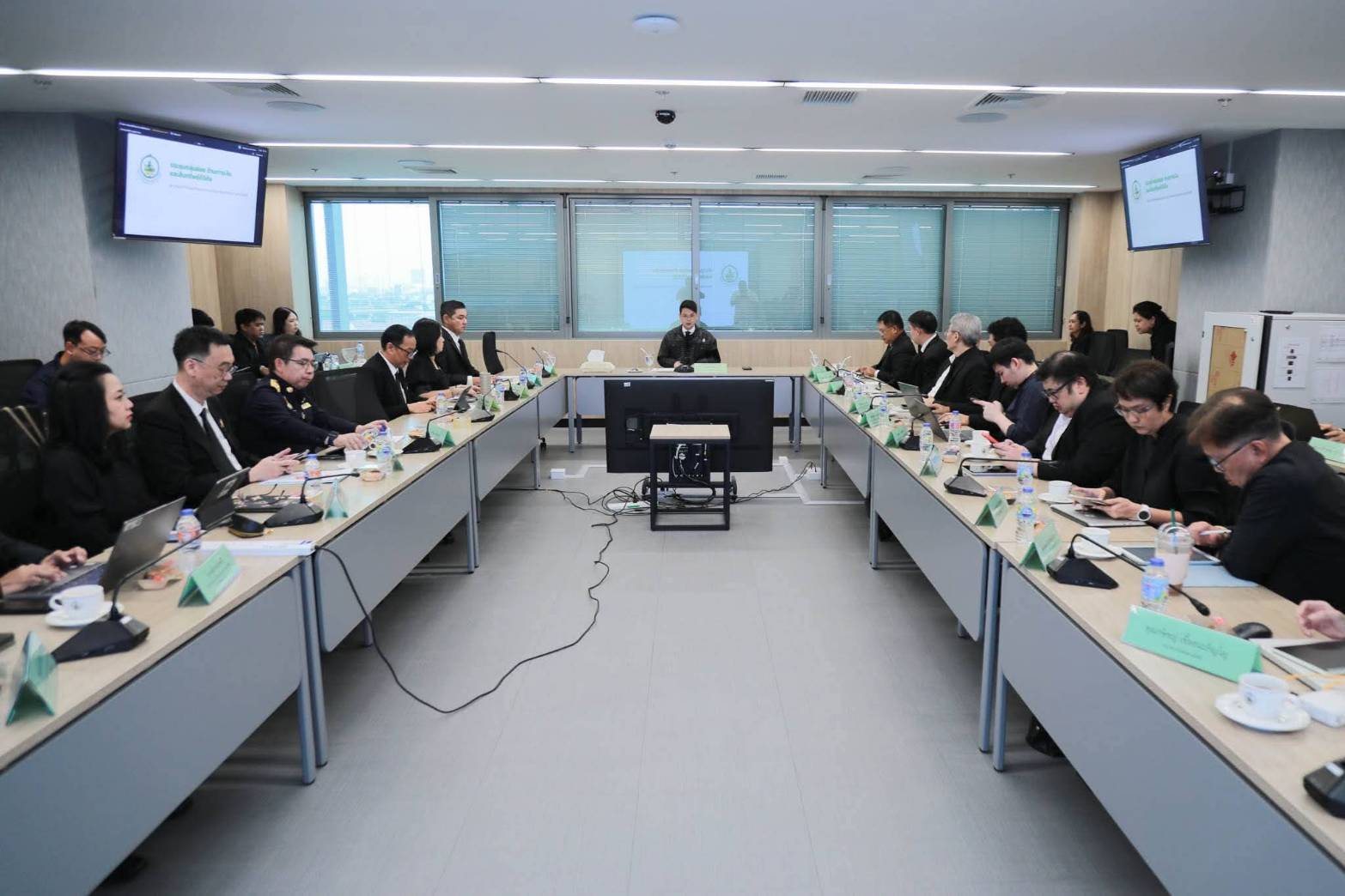 ดร.เอกพงษ์ หริ่มเจริญ