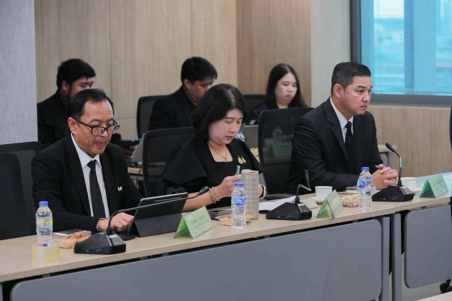 ดร.เอกพงษ์ หริ่มเจริญ