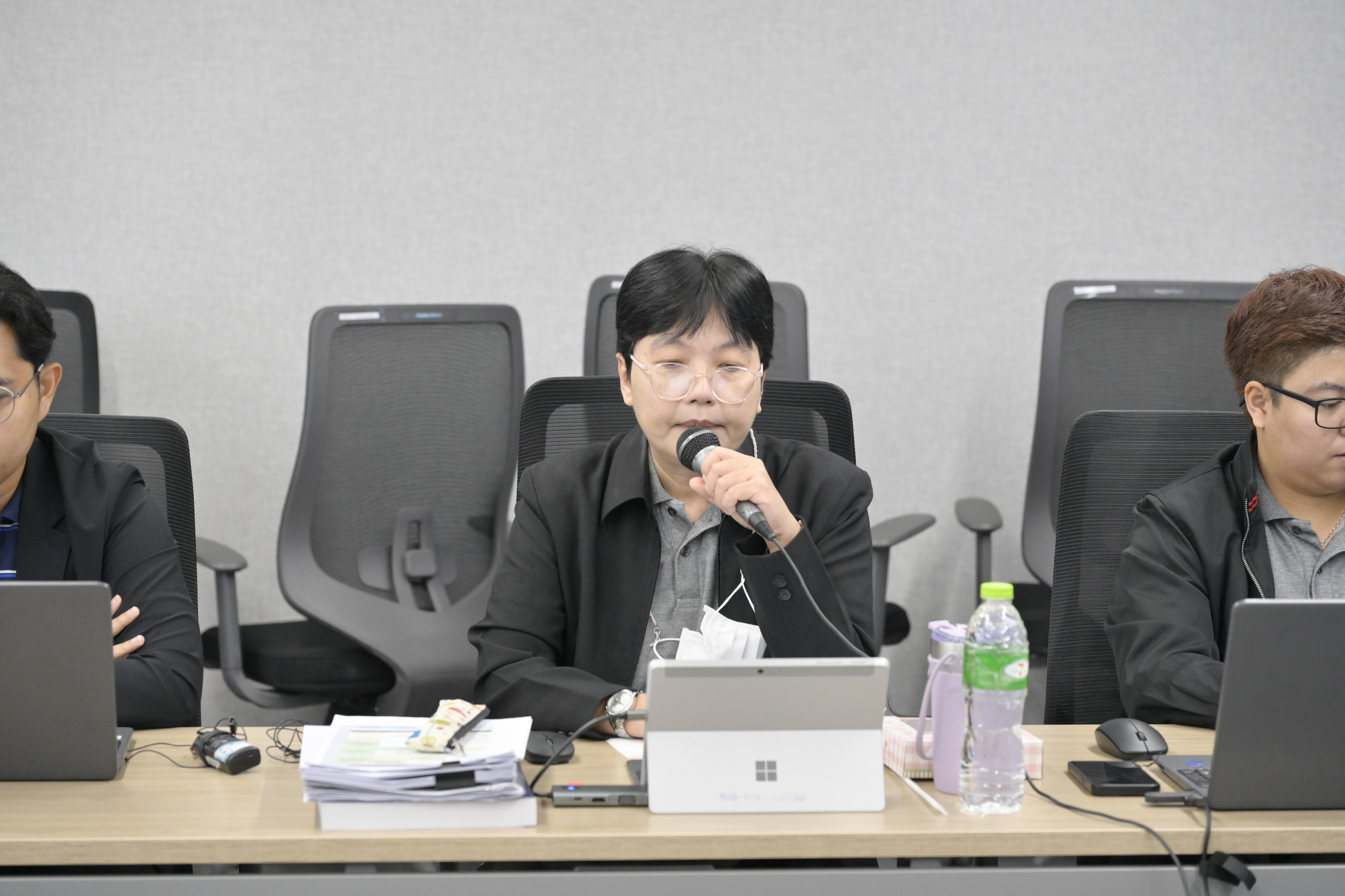 (MICS2027)