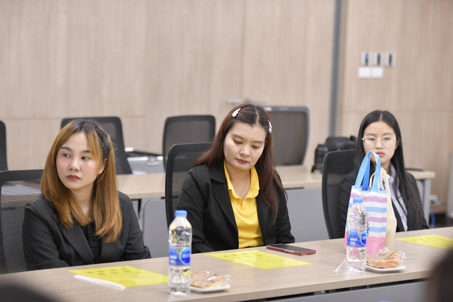 ปฐมนิเทศข้าราชการใหม่