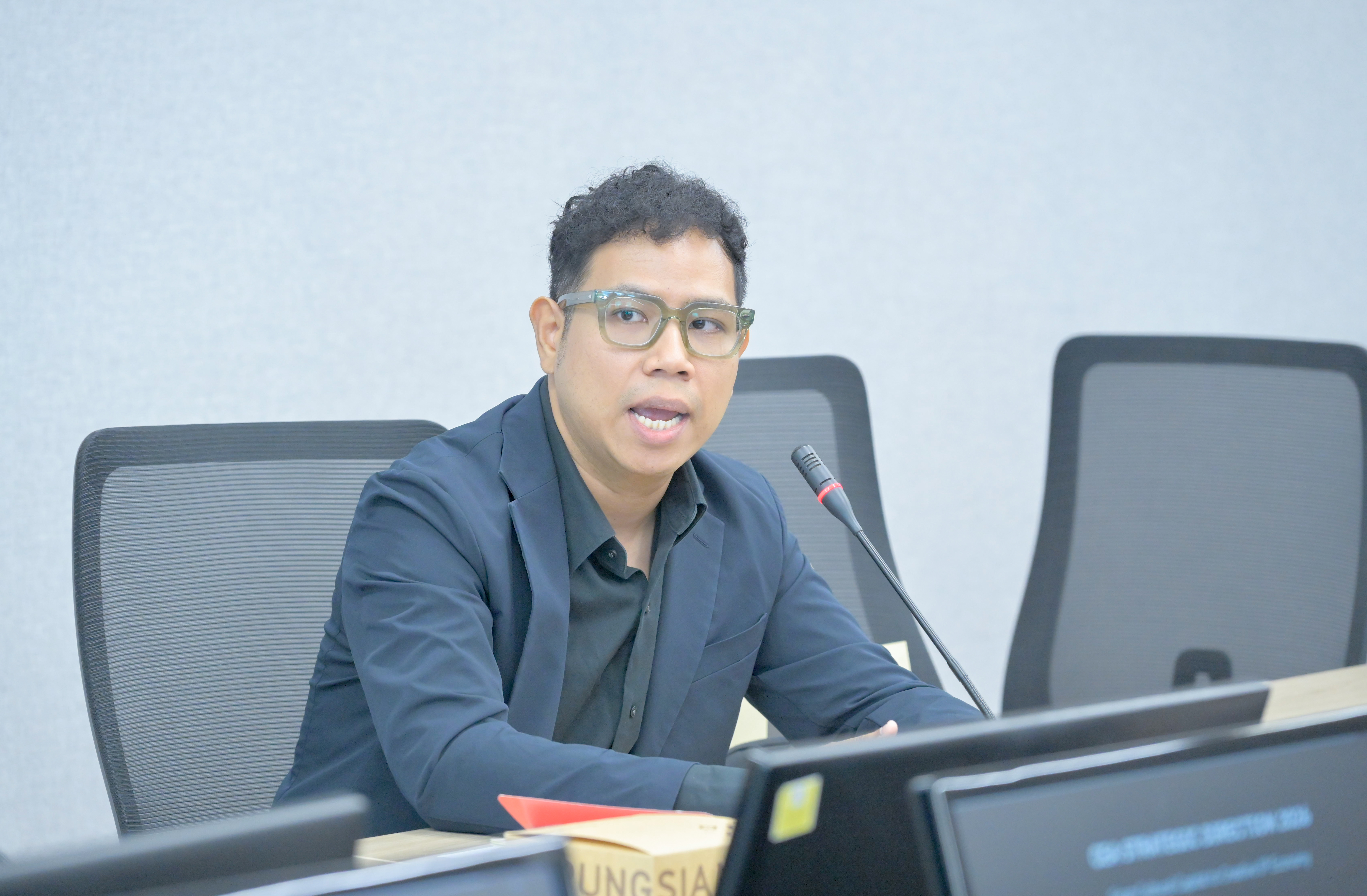 ประชุมหารือแนวทางการจัดเก็บและใช้ประโยชน์ข้อมูลเศรษฐกิจสร้างสรรค์