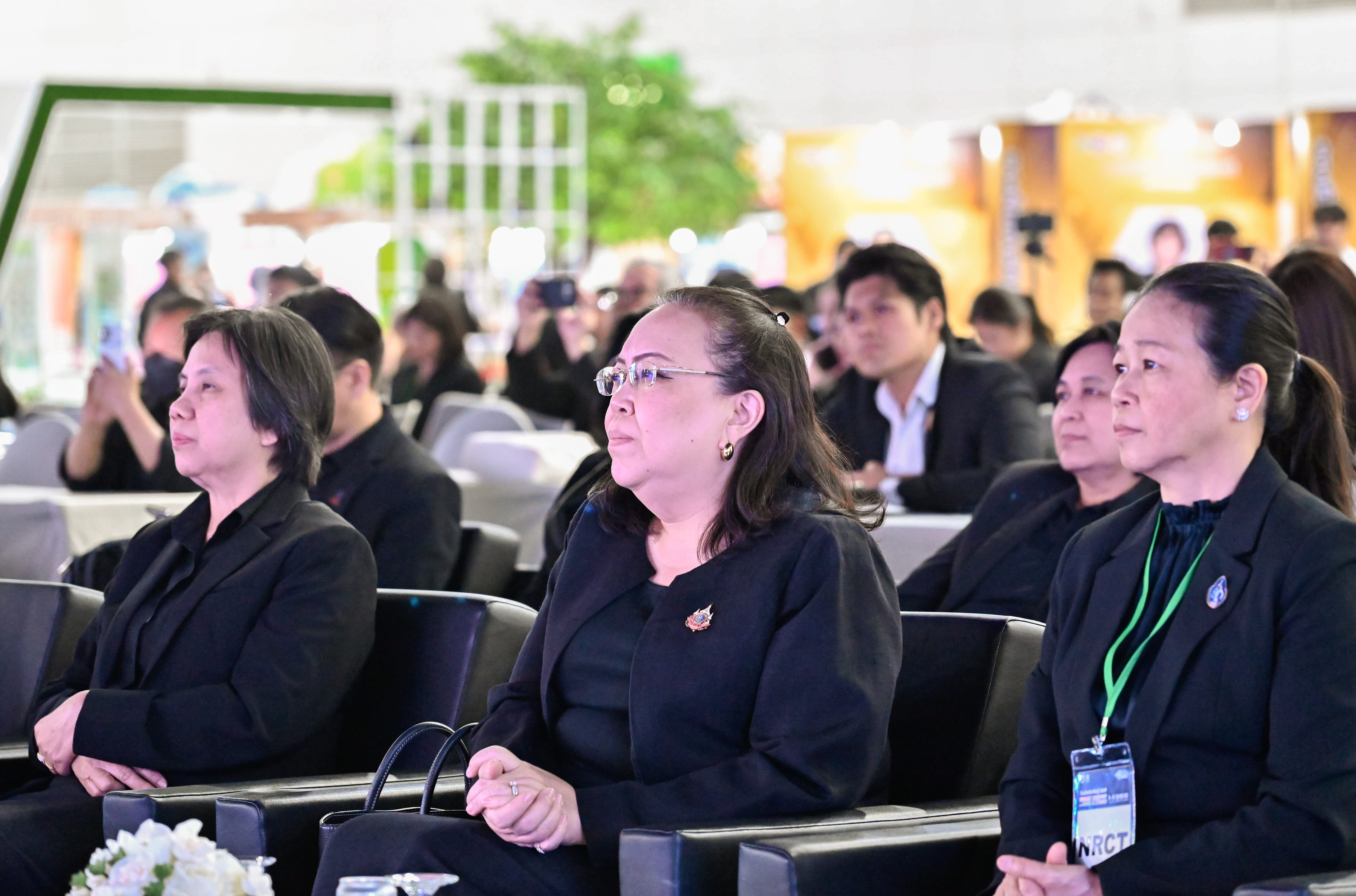 ร่วมลงนามบันทึกข้อตกลงความร่วมมือบูรณาการการสำรวจข้อมูลด้านการวิจัย