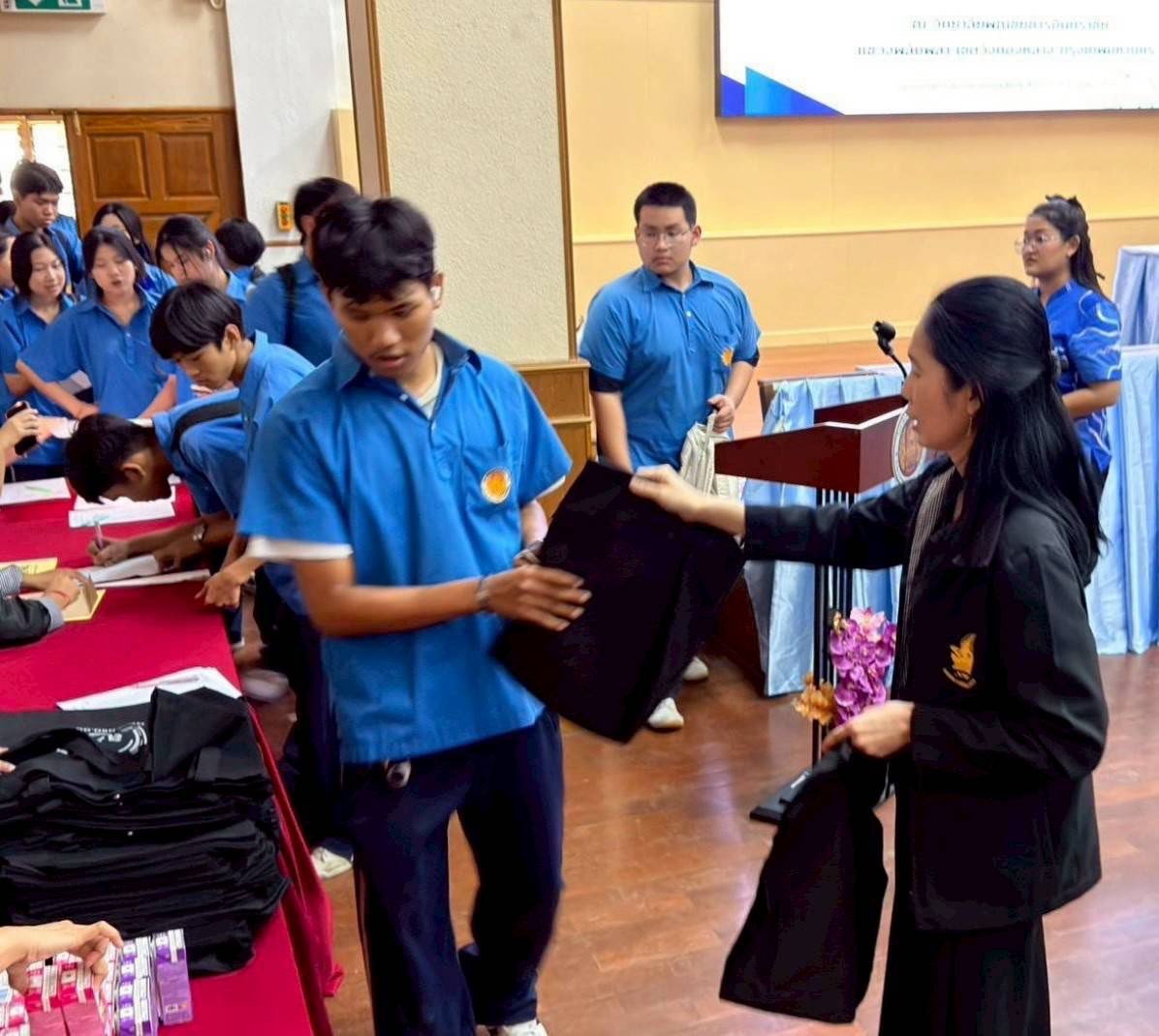 วิทยาลัยพณิชยการอินทราชัย