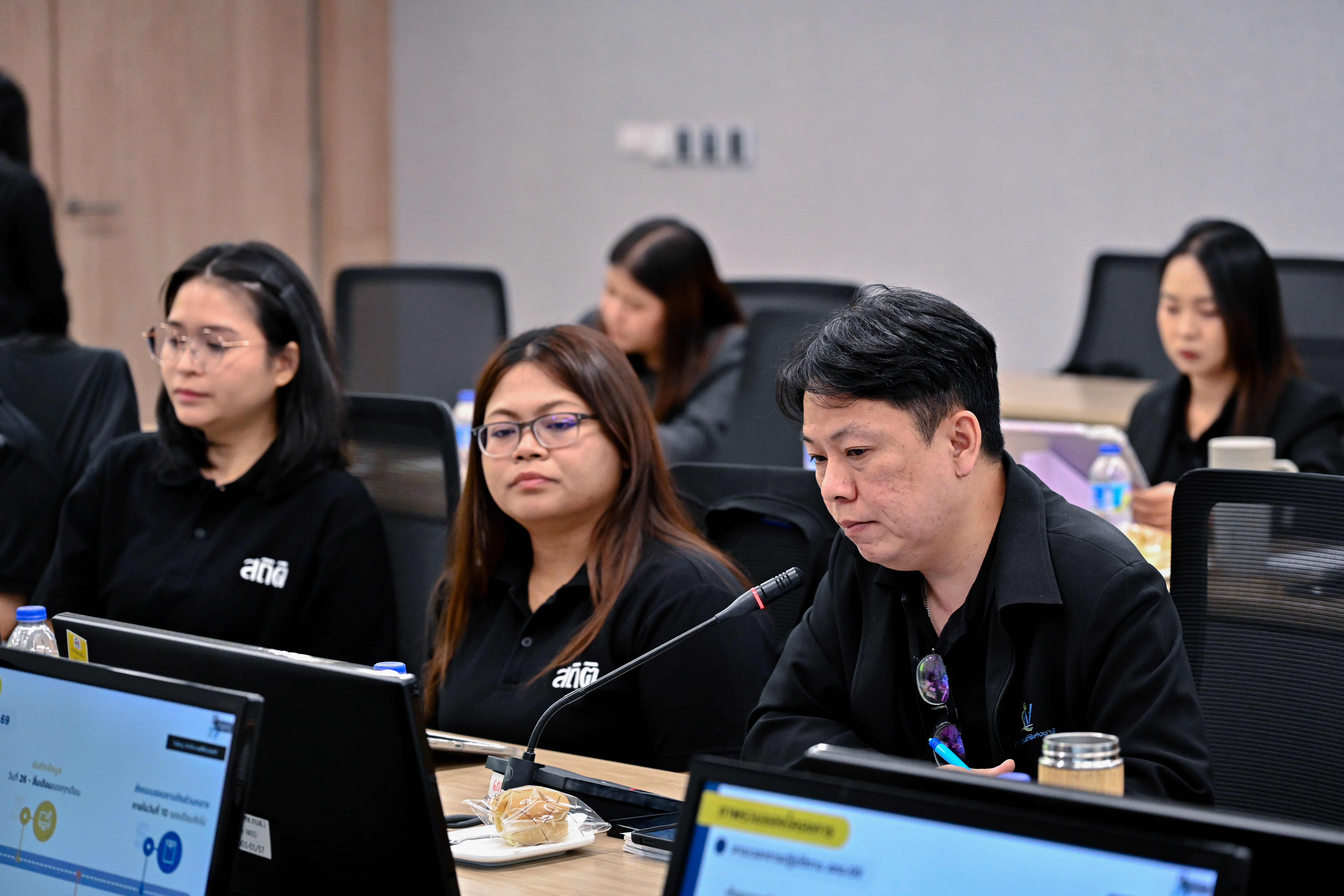 สถิติฯ จัดประชุมชี้แจง