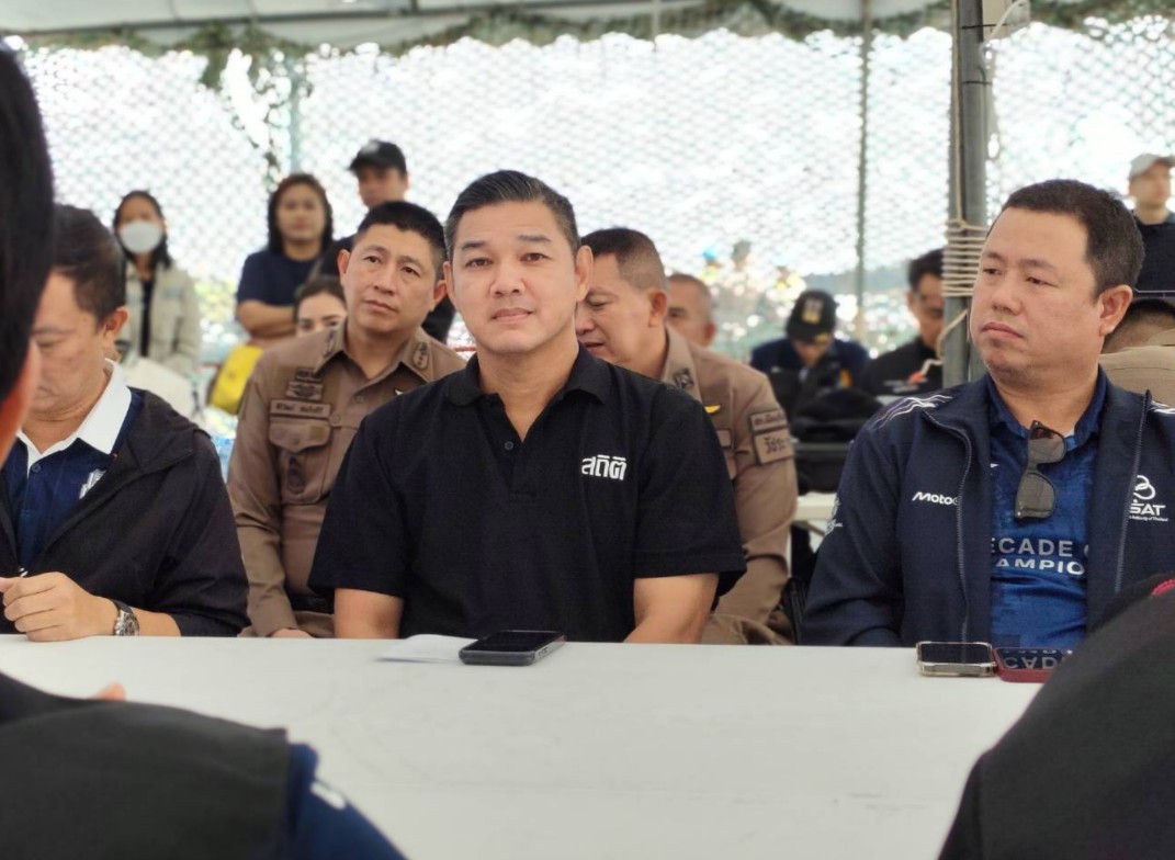 ลงพื้นที่ศูนย์พักพิงชั่วคราว