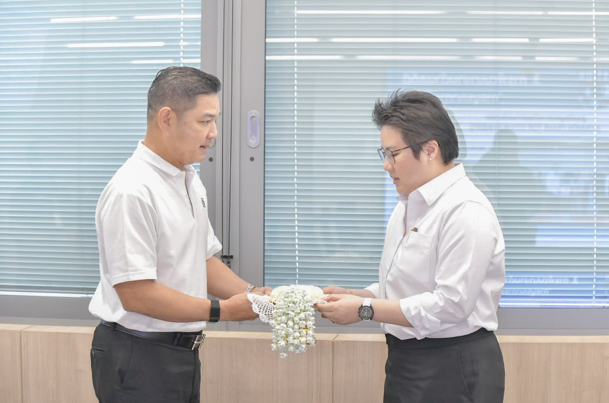 แสดงความยินดี