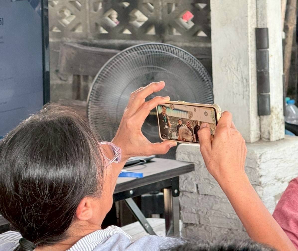 ชุมชนริมคลอง