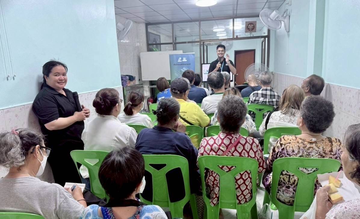 ชุมชนวังหลัง